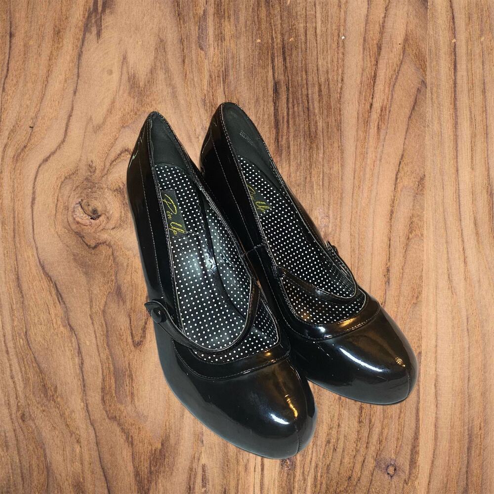 Women’s Black Patent Mary Jane Heels with Polka Dot Insole
